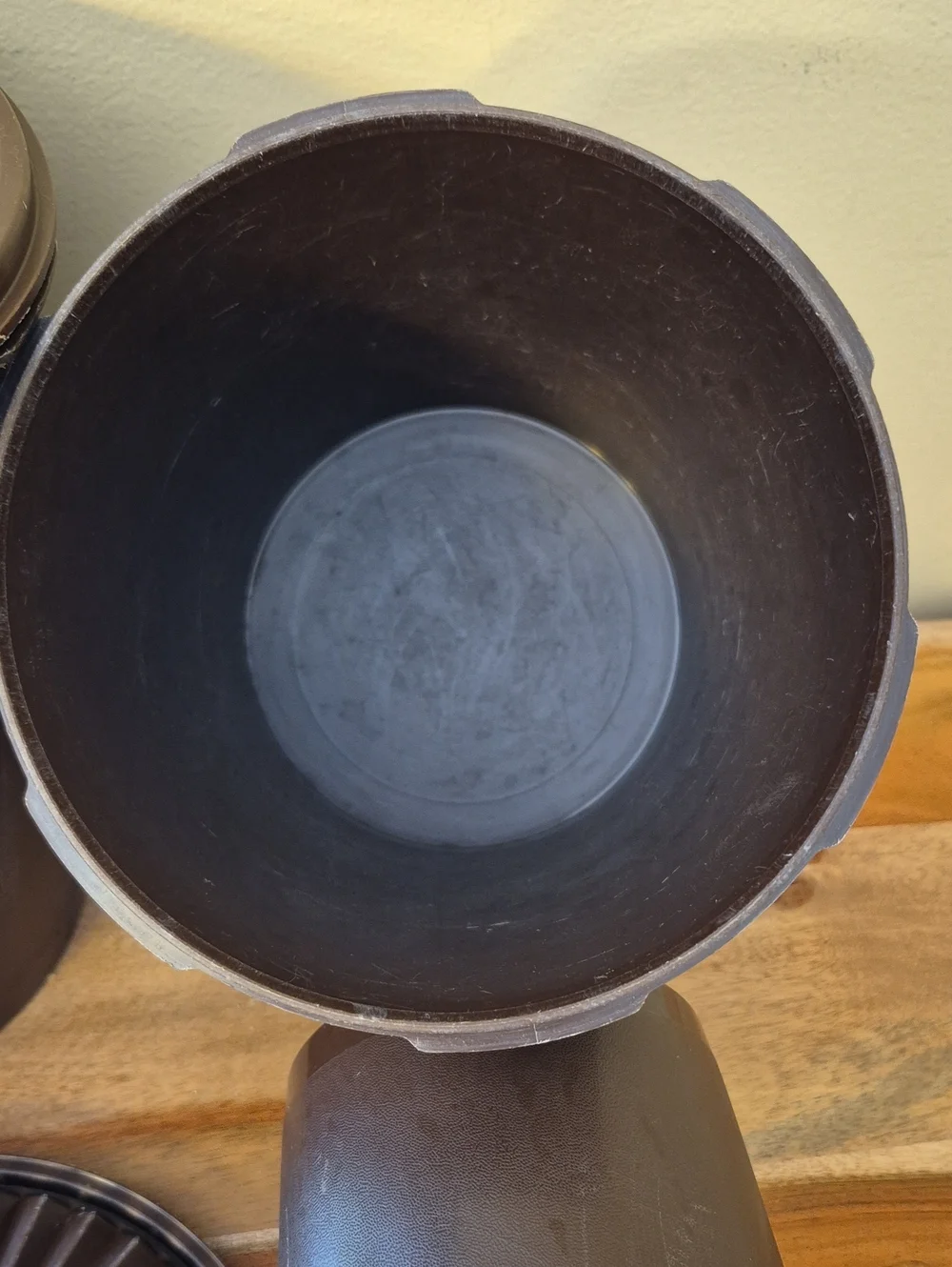 N/A vintage tupperware